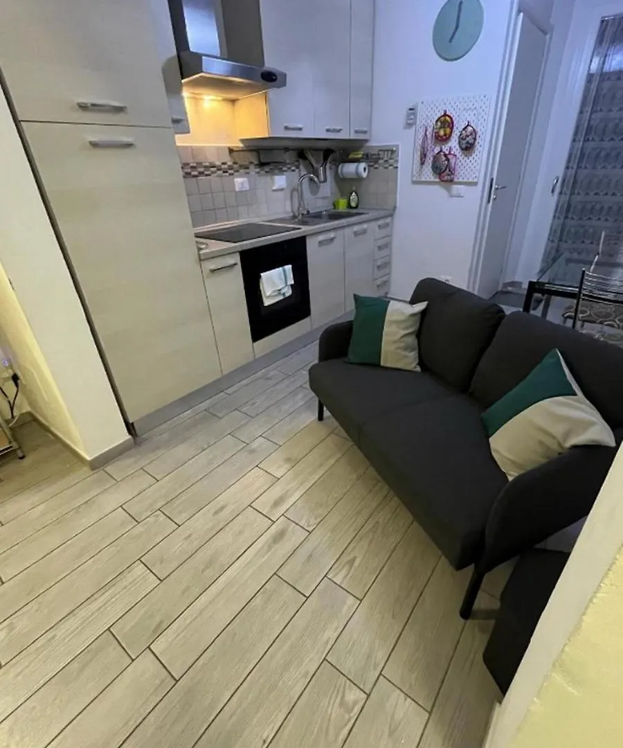 Apartment Florence Dalmazia Fast Check In On Line Italy